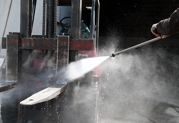 Best Warehouse Cleaning  in Edgerton, MN